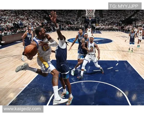 NBA赛季球队进攻效率演变与战术创新趋势的深度研究